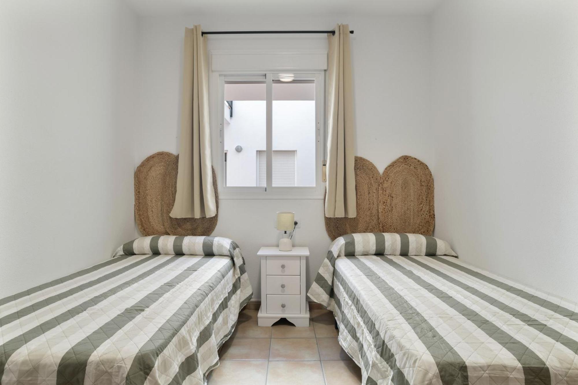 Apartamento Perez Zara 5 Conil De La Frontera Exterior foto
